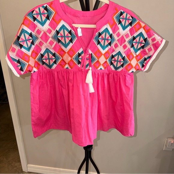 Tops - NWT - Pink Embroidered Blouse